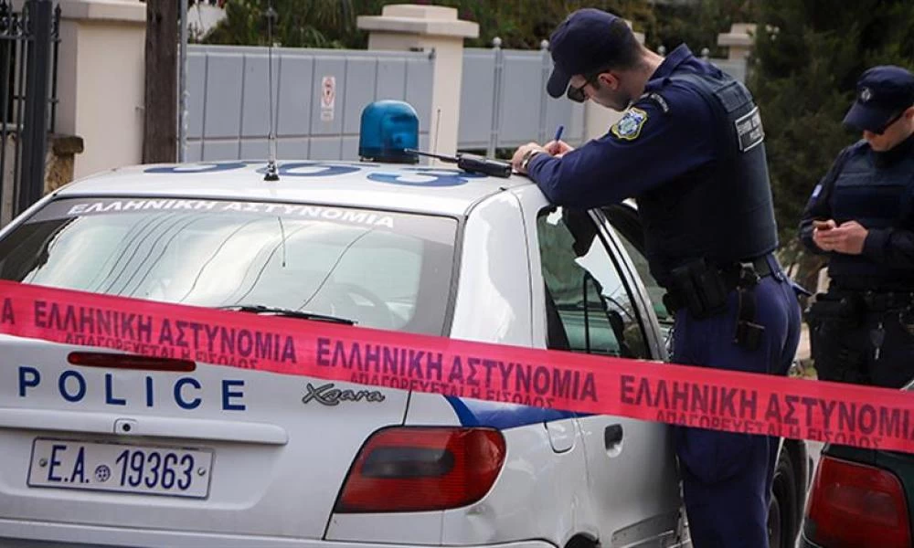 Περιστέρι: Κακοποιοί εισέβαλλαν στο σπίτι αστυνομικού